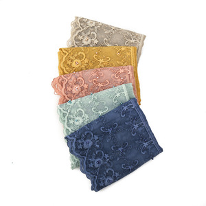 2024 venta al por mayor boda colores sólidos Bandhnu musulmán algodón perla encaje Hijab bufanda velo musulmán Hijab - Product Image 2