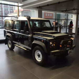 Couvercle de panneau de <span class=keywords><strong>protection</strong></span> d'aile de capot adapté pour Land Rover Defender 90 110 <span class=keywords><strong>plaque</strong></span> de garniture en alliage d'aluminium <span class=keywords><strong>plaque</strong></span> de <span class=keywords><strong>Protection</strong></span> contre les rayures de capot - Product Image 4