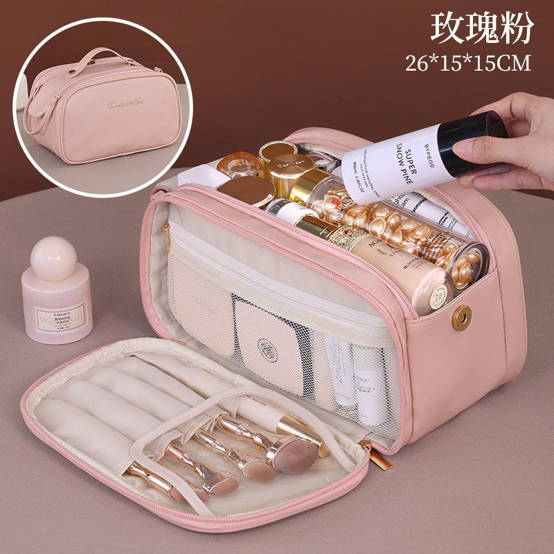 สีชมพูร้อน