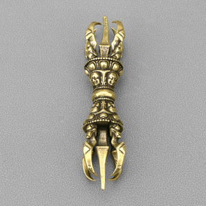 Pestello Vajra Artigianale di Alta Qualità in Ottone Antico, Magia Tibetana - Product Image 4
