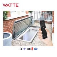 Fenêtre de toit horizontale automatique électrique en aluminium imperméable de style villa moderne, à ouverture par chaîne en acier inoxydable