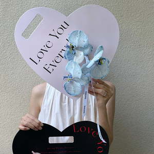 Venta al por mayor I Love You Red Heart Flower Box Rose Handle Flower Cajas de embalaje con el día de San Valentín - Product Image 4