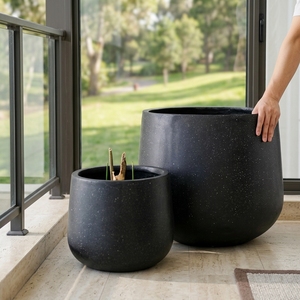 Belle jardinière en ciment blanc moderne et écologique, pots <span class=keywords><strong>de</strong></span> fleurs, grande urne à plantes avec trou <span class=keywords><strong>de</strong></span> drainage pour le sol des centres commerciaux - Product Image 1