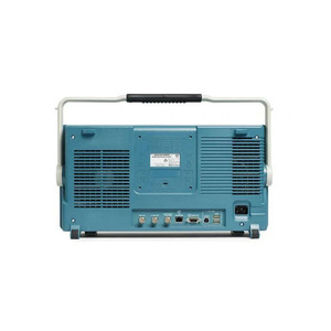 Système de formation Tektronix MDO4024C avec oscilloscope multi-domains 1 GHz, 4 canaux analogiques et sonde – Prix sur demande - Product Image 3