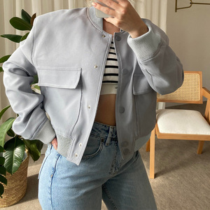 Kênh <span class=keywords><strong>S</strong></span>-3XL Hợp Thời Trang 2024 Mùa Thu Giản Dị Nút Xuống Varsity Áo Khoác Áo Khoác Với Túi Cho Phụ Nữ Đồng Bằng Máy Bay Ném Bom Áo Khoác - Product Image 6