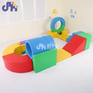 Domerry amusement equipment prodotto per l'asilo di vendita caldo giochi al coperto per bambini area giochi soft play set