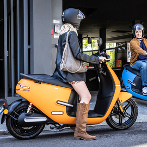 <strong>HORWIN</strong> <strong>EK1</strong> Pro 72V 45km/h Urban Electric Scooter Steel Frame Multi-functional Storage-capable Retro Street EBike - Product Image 1