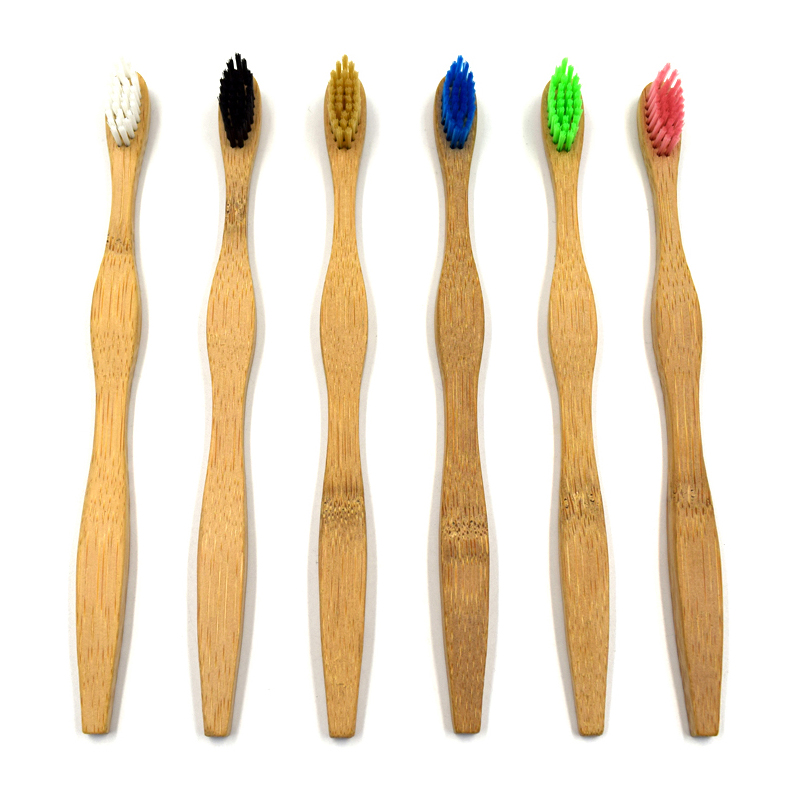 Оптовая продажа, натуральная Экологически чистая Мягкая зубная щетка из бамбукового угля с индивидуальным логотипом гравировки, зубная щетка для детей и взрослых