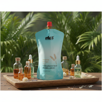 Pochette souple de 400 ml (14,1 oz) avec bec verseur et embout de succion, de qualité alimentaire, à impression brillante, de forme spéciale, pour liquide de lissage et de permanente