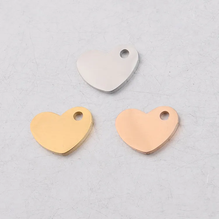 Ucuz DIY aksesuarları ayna cilalı küçük paslanmaz çelik Charm kolye kalp boş Charms bilezik yapımı için