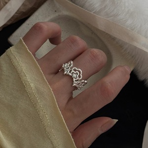 Anillo de Plata de Ley S925 Retro de Alta Gama con Diseño de Encaje Floral y Diamantes en Forma de Nube, Anillo en Capas con Incrustaciones para Mujer - Product Image 3