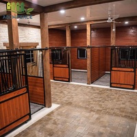 Panneaux d'écuries robustes pour l'extérieur et l'intérieur Conception modulaire pour la ferme de ranch et les installations équestres Stable