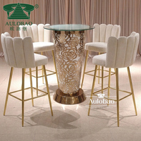Table haute et chaise avec cadre en acier inoxydable, plateau en verre et éclairage LED