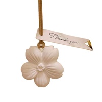 Diffuseur en plâtre fleur parfumée gypse pierre diffuseur voiture suspendu désodorisant pour parfum d'intérieur