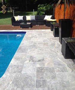Tuiles en <span class=keywords><strong>travertin</strong></span> argenté naturel de conception moderne YUSHI, pavés extérieurs polis, panneau mural intérieur pour villa, <span class=keywords><strong>piscine</strong></span> extérieure - Product Image 1