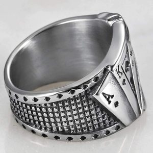 Bague en acier inoxydable Texas Poker Games Royal Straight Flush Casino Cocktail Party Biker Magician Jewelry - Product Image 4