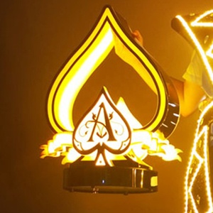 Hot <span class=keywords><strong>LED</strong></span> có thể sạc lại giữ chai rượu vang ACE Spade Cocktail bia Presenter glorifier hiển thị VIP cửa hàng bán lẻ ứng dụng trong nhà - Product Image 6