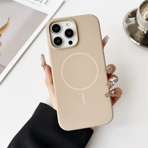 Funda Magnética Original de Silicona Líquida para iPhone 16 15 14 13 12 Pro y ProMax - Product Image 5