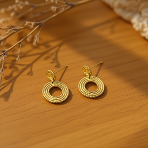 Pendientes colgantes redondos vintage de acero inoxidable chapados en oro, joyería de moda para mujer - Product Image 3