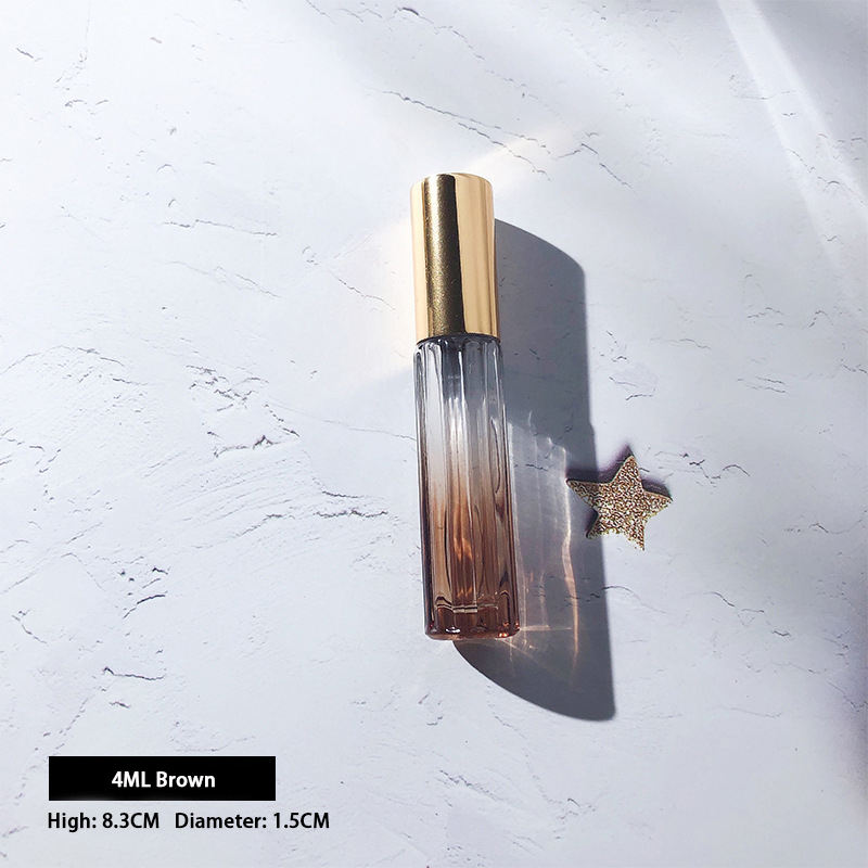 สีน้ำตาล