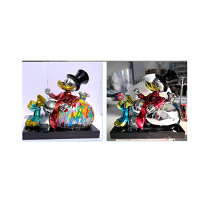 Vente chaude À La Mode Intérieur Résine Décor Galvanoplastie Alec <span class=keywords><strong>Monopoly</strong></span> Scrooge Mcduck Statue Canard Résine Art Et Artisanat - Product Image 3