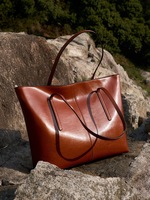 Sac fourre-tout en cuir de vachette pleine fleur personnalisé avec logo, style luxe discret, pour femme, minimaliste, grande capacité, sac à bandoulière, OEM ODM, imperméable, sac de bureau