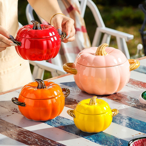 Moderna Vajilla Ecológica de Cerámica Blanca en Forma de Calabaza con Tapa y Diseño de Dos Asas para Fiestas - Product Image 5