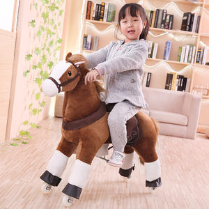 <span class=keywords><strong>Cheval</strong></span> <span class=keywords><strong>à</strong></span> <span class=keywords><strong>bascule</strong></span> pour enfants, capacité de poids de 80 kg - <span class=keywords><strong>Cheval</strong></span> <span class=keywords><strong>à</strong></span> <span class=keywords><strong>bascule</strong></span> en peluche avec des sons de galop réalistes et une anse de sécurité antidérapante - Product Image 4