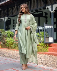 Exclusive Designer Women's Traditional Summer Party Wear Recycled Materials Knee-Length <b>Top</b> Kurti Dupatta - Product Image 5