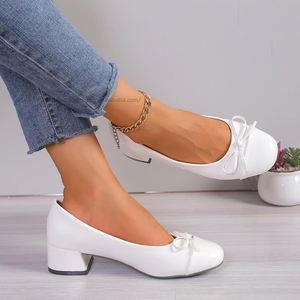 Chaussures en cuir pour femmes à talon moyen et épais, avec nœud, semelle souple, grandes tailles 35-42, vente en gros directe usine - Product Image 6