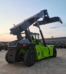 Reach Stacker Diesel Zoomlion 45 Ton Berkualitas Tinggi Baru ZRS4531, Reach Stacker Kontainer 45 Ton dengan Lengan Garpu Kontainer untuk Dijual - Product Image 4