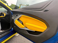Modification et amélioration personnalisées de l'intérieur, housses de siège de luxe sur mesure, adaptées au modèle Camaro Bumblebee