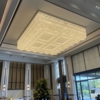 Lustre en cristal sur mesure, rectangulaire, grand, luxueux, pour hôtel commercial
