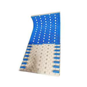 Banda transportadora de malla Xinteng, módulo de nylon 322 para la industria de alimentos y bebidas, transporte suave. - Product Image 1