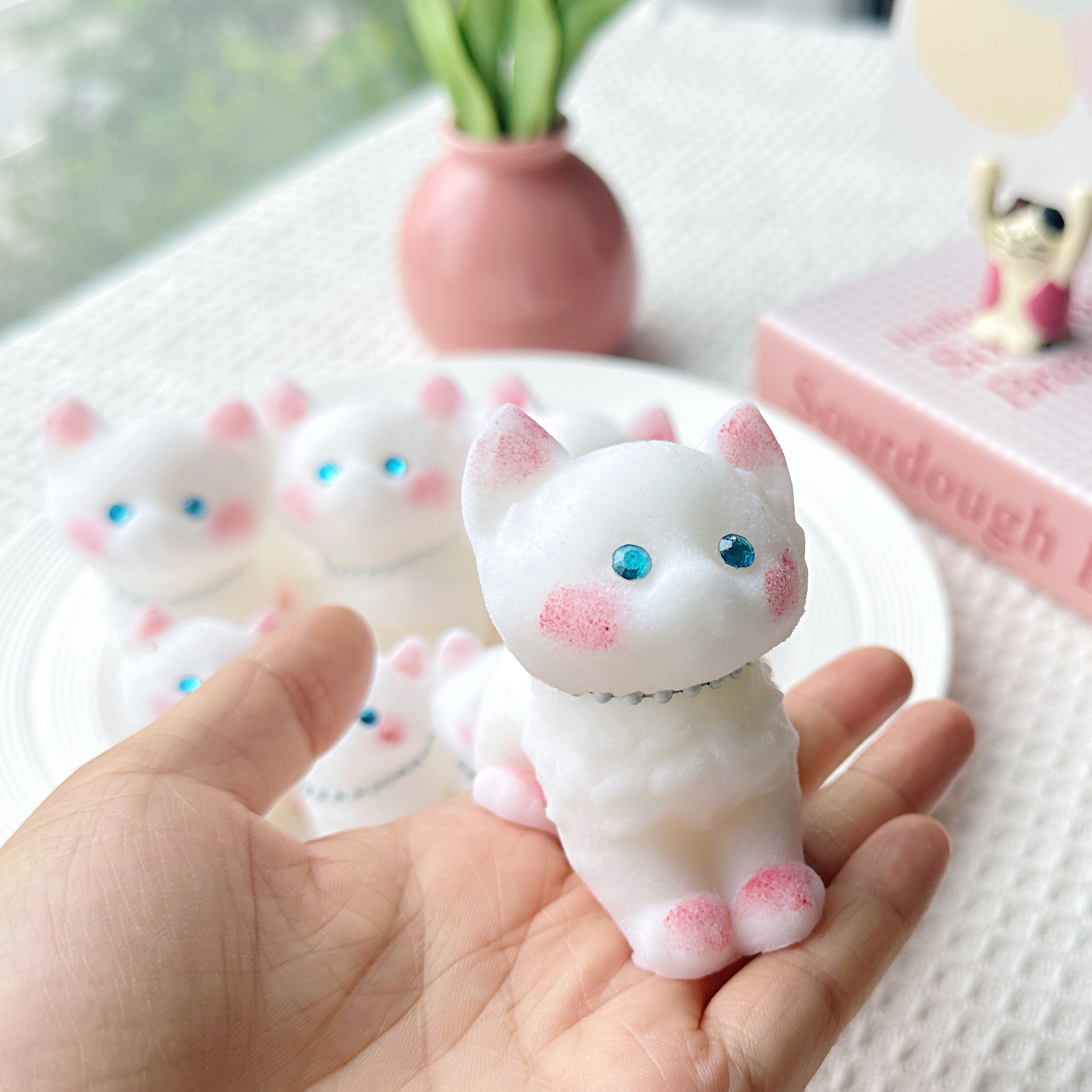 White cat