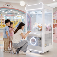Machine à griffes d'arcade de style moderne blanc, grande vitrine transparente, à monnayeur, pour centre de jeux, vente en gros