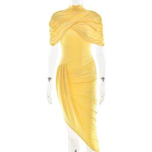 Nouvelle Collection : Ensemble 2 Pièces Robe Longue Plissée Élégante et Sexy Dos Nu Coupe Ajustée pour Femme - Product Image 3