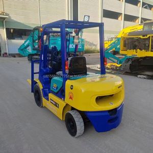 Montacargas Komatsu de 3 Toneladas con Motor Japonés, Opciones Hidráulicas o Manuales, Diésel, con Capacidad de 3000 Kg - Product Image 6