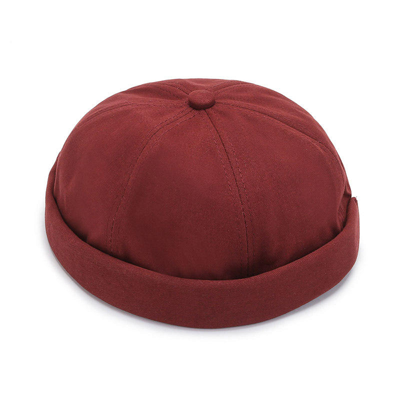 สีแดงเข้ม