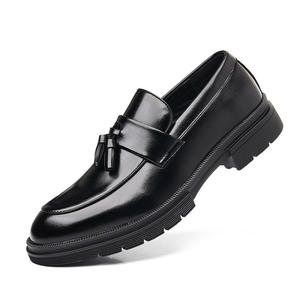 Nouvelles Chaussures Oxford en Cuir Imperméables Artisanales de Luxe Décontractées Britanniques pour Hommes – Idéales pour Mariage, Bureau et Tenues Professionnelles - Product Image 1