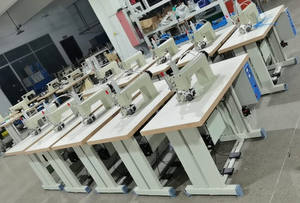 Alta eficiencia y bajo cabeza <span class=keywords><strong>de</strong></span> soldadura temperatura electrónica y bordado <span class=keywords><strong>de</strong></span> la máquina <span class=keywords><strong>de</strong></span> coser ultrasónica <span class=keywords><strong>de</strong></span> la máquina <span class=keywords><strong>de</strong></span> coser - Product Image 5