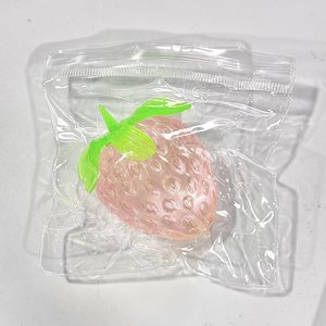 ของเล่นบีบสตรอว์เบอร์รี่น่ารัก TPR นุ่ม บีบคลายเครียด ของเล่นฟิดเจ็ต ขายส่ง - Product Image 6