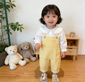 Zuecos de Gamuza con Decoración de Conejito para Niñas - Sandalias con Hebilla y Suela Suave para Niños Pequeños - Product Image 6