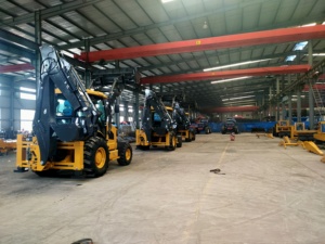 รถตักล้อยางตีนตะขาบ 9.5 ตัน 120 แรงม้า รุ่นจีน 3CX สภาพดี พร้อมระบบไฮดรอลิกขนาดใหญ่ ลดราคาพิเศษ - Product Image 5