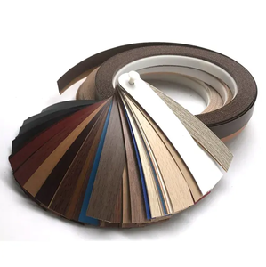 Bande de chant PVC effet bois, surface mate, écologique, résistante à l'eau, aux rayures et aux taches pour portes d'armoires et de placards - Product Image 3