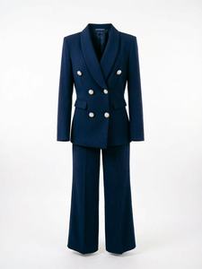 Ensemble deux pièces de luxe <span class=keywords><strong>bleu</strong></span> <span class=keywords><strong>marine</strong></span> élégant et respirant, blazer croisé boutonné et <span class=keywords><strong>pantalon</strong></span> large, idéal <span class=keywords><strong>pour</strong></span> invité de <span class=keywords><strong>mariage</strong></span> ou tenue de soirée formelle - Product Image 2