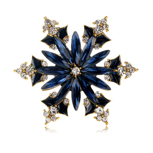 MY02 Cristal Floco De Neve Broches Pins Set <span class=keywords><strong>DIY</strong></span> Casamento Bouquet Broches Kit Red Rhinestone Natal broche - Product Image 5