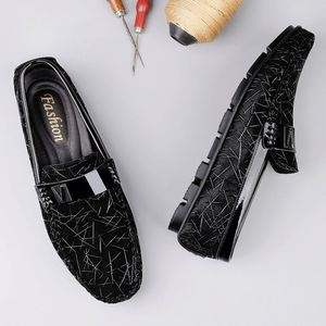 Mocassins de conduite pour hommes en cuir véritable de luxe faits à la main, de haute qualité, à enfiler, en cuir véritable premium - Product Image 4