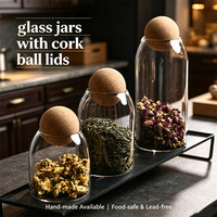 Pot de rangement élégant en verre borosilicate fait main avec couvercle en liège et bois, sans BPA, design moderne pour accessoires de cuisine