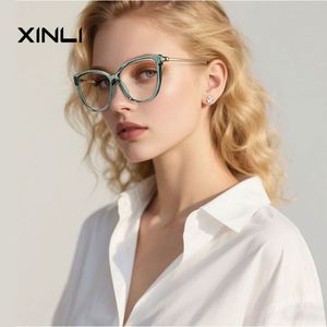 XINLI Nuevas Monturas Ópticas 2235 de Alta Calidad con Protección UV400, Estilo Mariposa, Antiluz Azul, para Lectura - Product Image 3